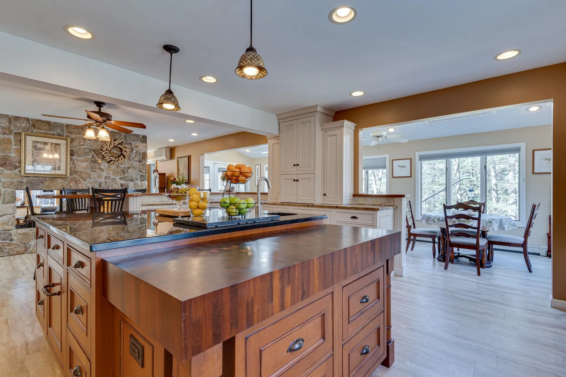 16 Laurel Lane Durham NH 03824