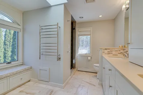 16 Laurel Lane Durham NH 03824