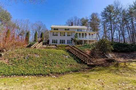 16 Laurel Lane Durham NH 03824