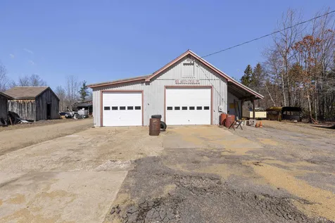 20 Leeanna Drive Barrington NH 03825