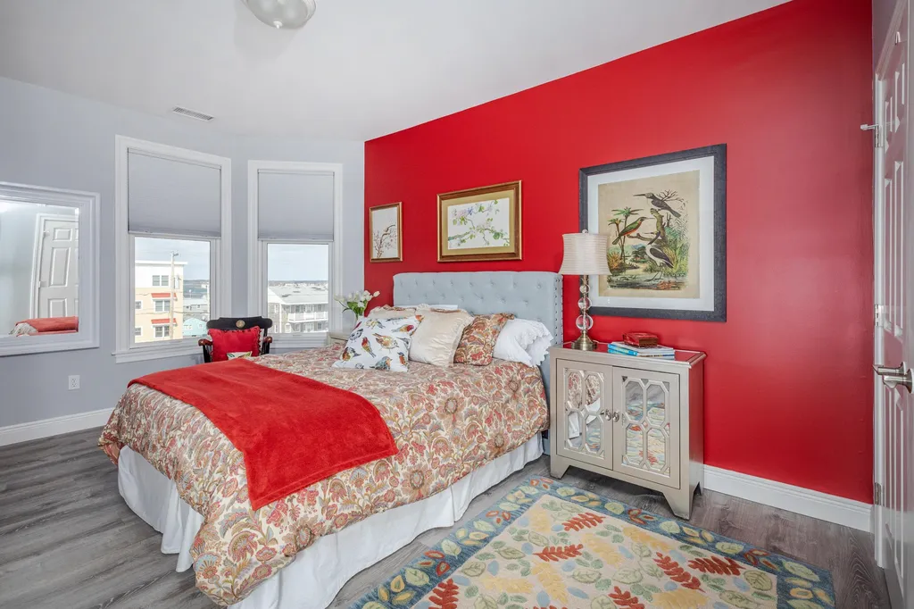 22 K Street Hampton NH 03842