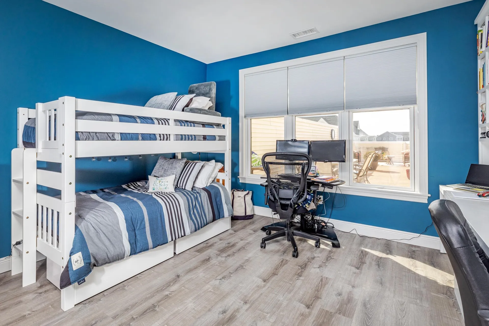 22 K Street Hampton NH 03842