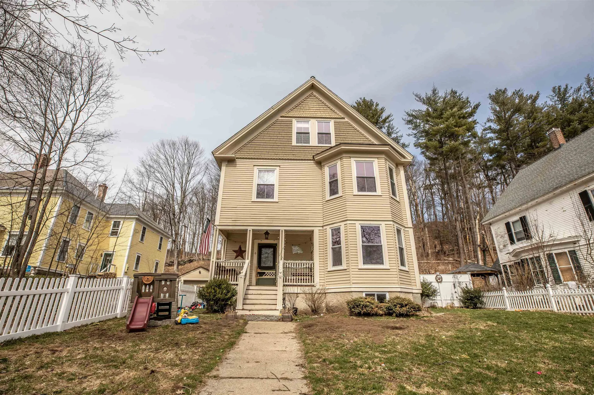 6 Livermore Street Wilton NH 03086