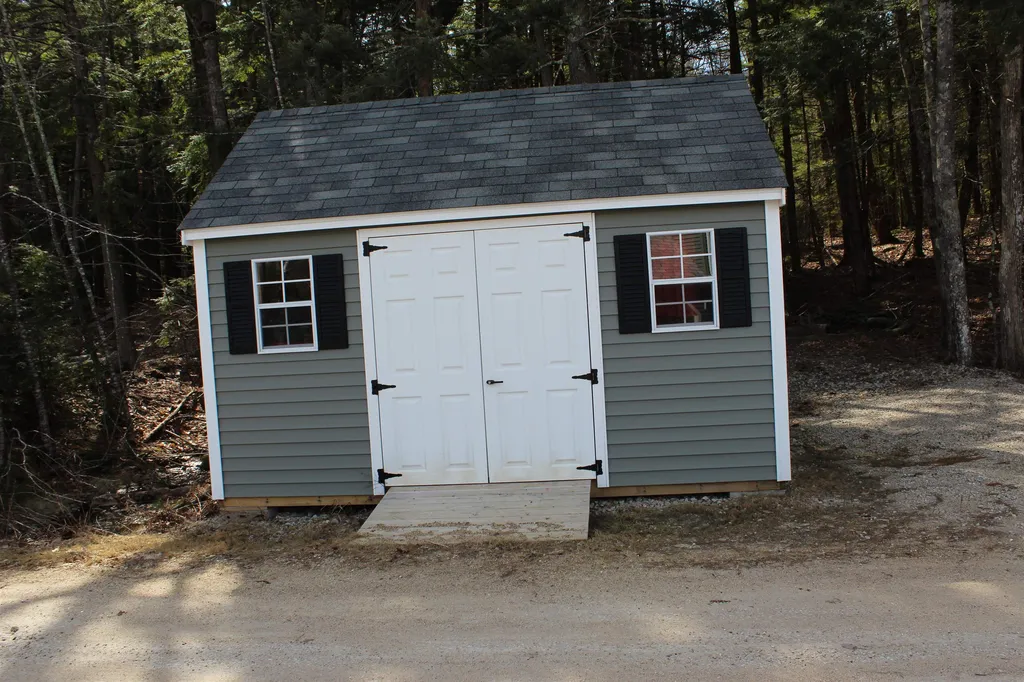 33 Sleepy Hollow Lane Epsom NH 03234
