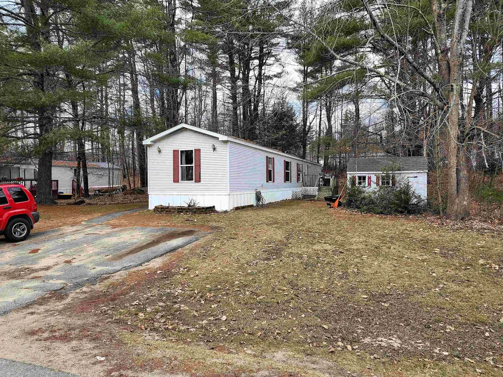 60 Sycamore Boulevard Farmington NH 03835