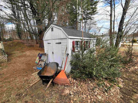 60 Sycamore Boulevard Farmington NH 03835