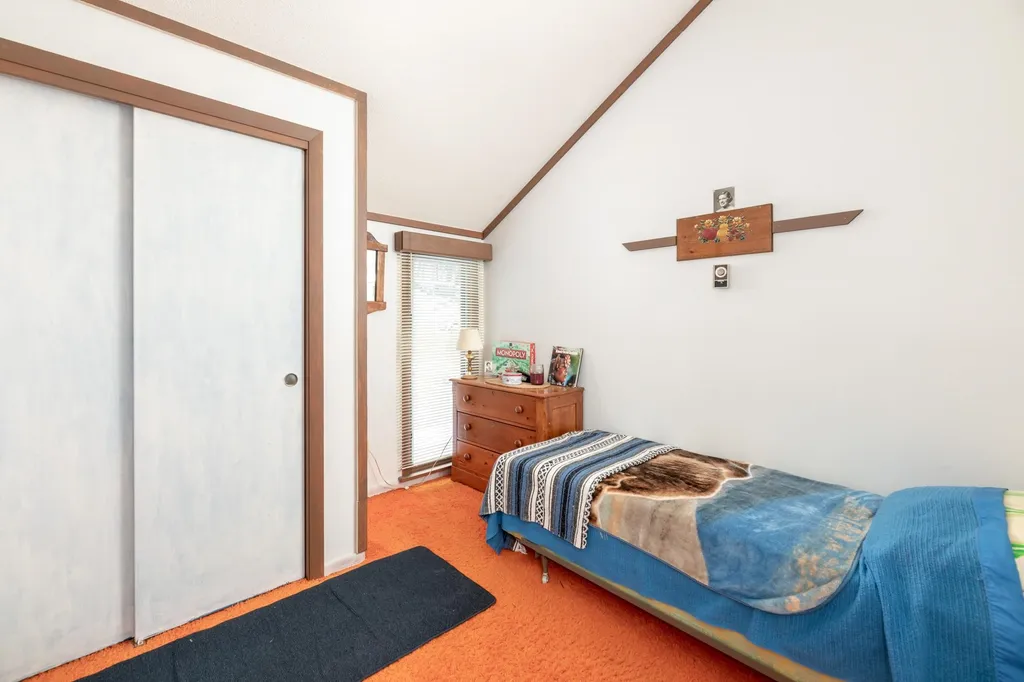 21 Mclaren Drive Campton NH 03223