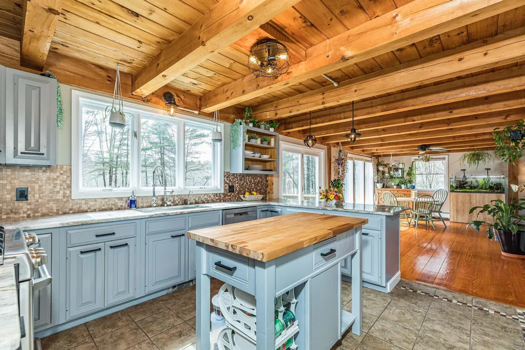 35 Wellington Way Barrington NH 03825