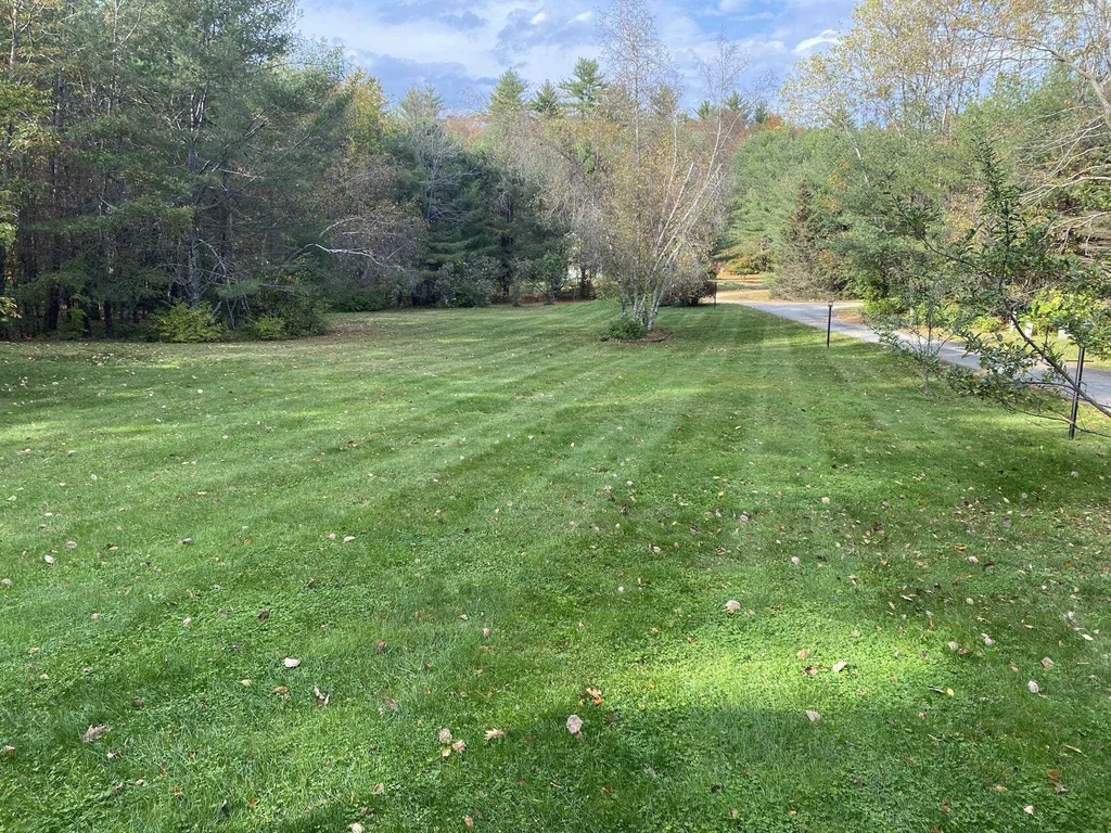 35 Wellington Way Barrington NH 03825