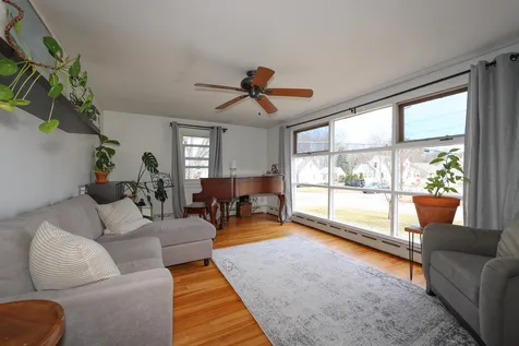 27 Fifield Street Nashua NH 03060