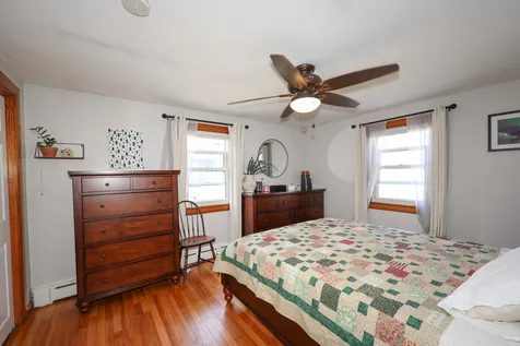 27 Fifield Street Nashua NH 03060