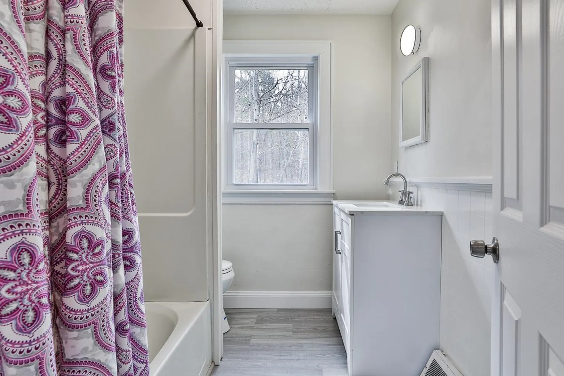 183 Depot Road Auburn NH 03032