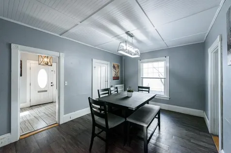 621 Lake Avenue Manchester NH 03103