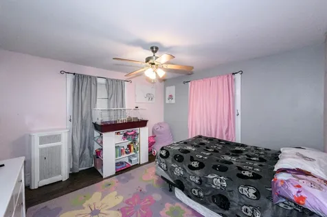 621 Lake Avenue Manchester NH 03103