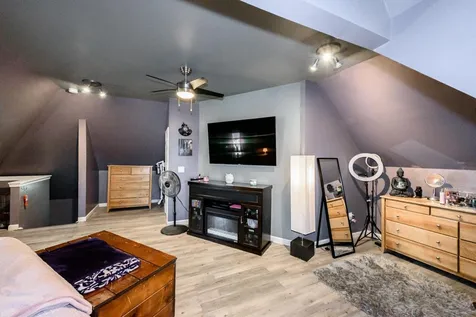 621 Lake Avenue Manchester NH 03103