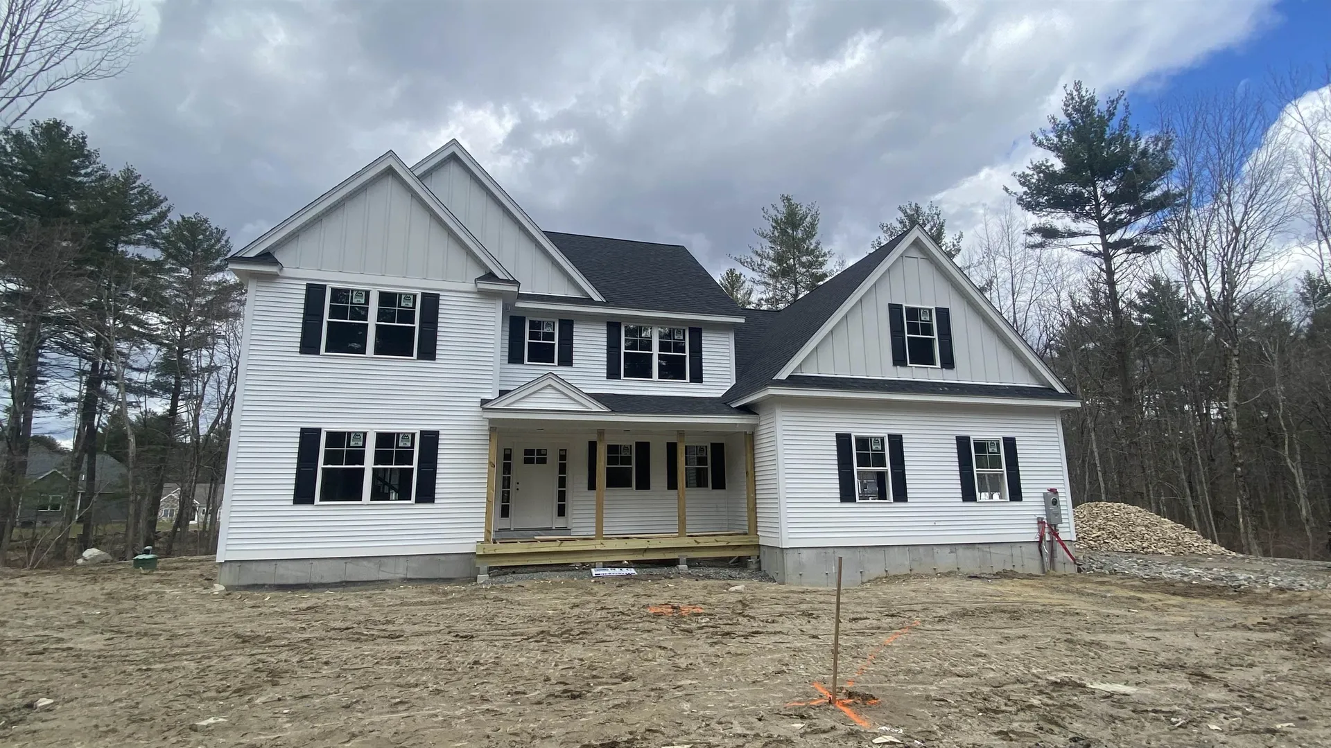 118 Bluff Street Salem NH 03079