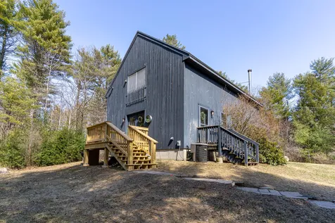 21 Doe Farm Lane Newmarket NH 03857