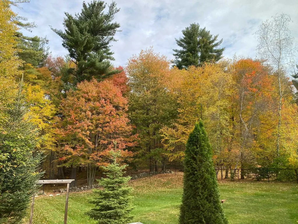 6 Brittany Circle Pembroke NH 03275