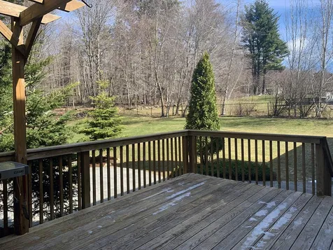 6 Brittany Circle Pembroke NH 03275