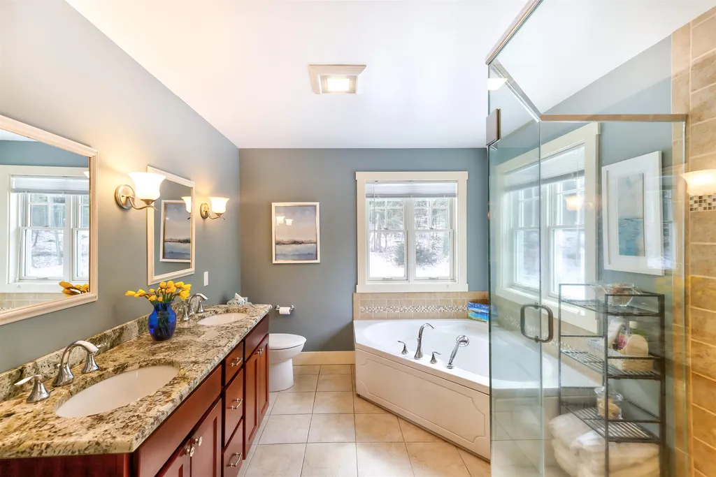 390 Bear Creek Lane Waterbury VT 05677