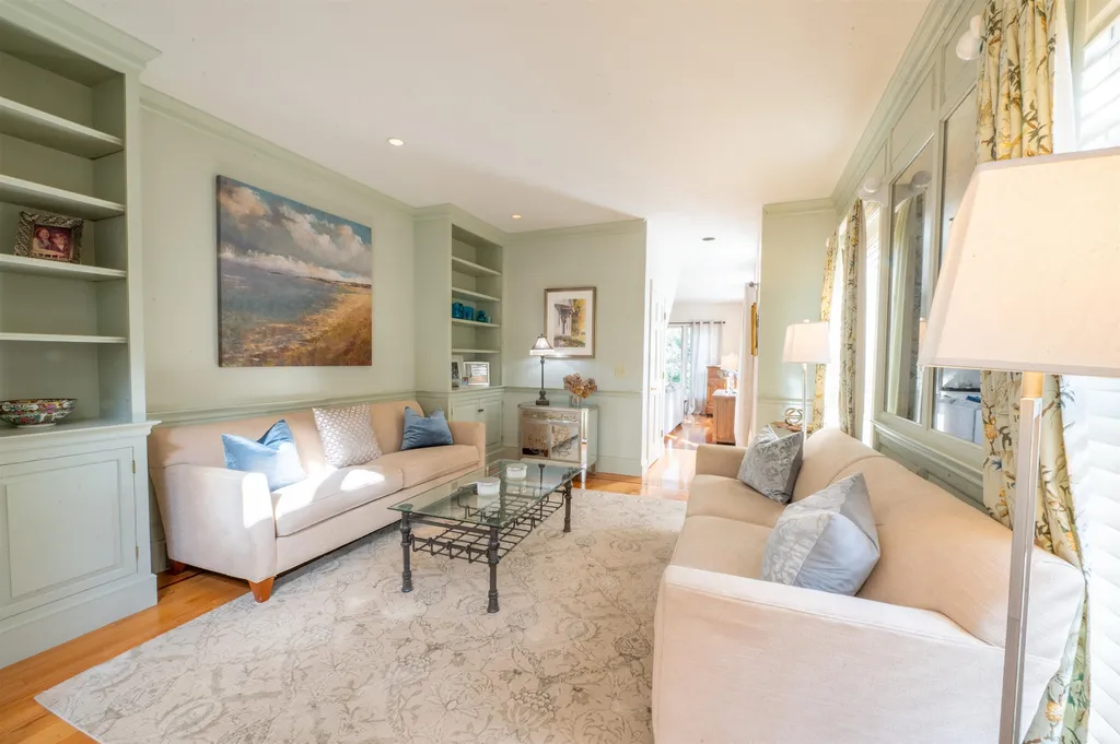 7 Hunter Drive Hampton NH 03842