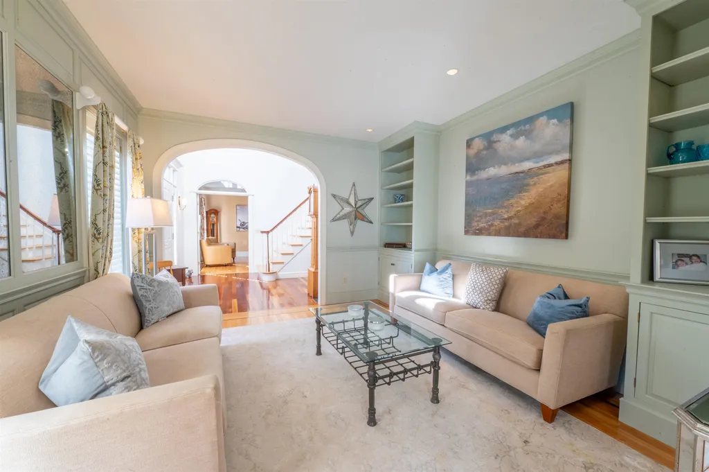 7 Hunter Drive Hampton NH 03842