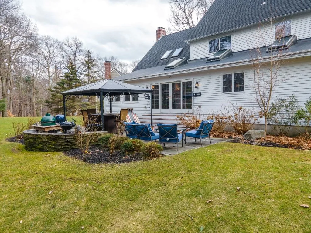 7 Hunter Drive Hampton NH 03842