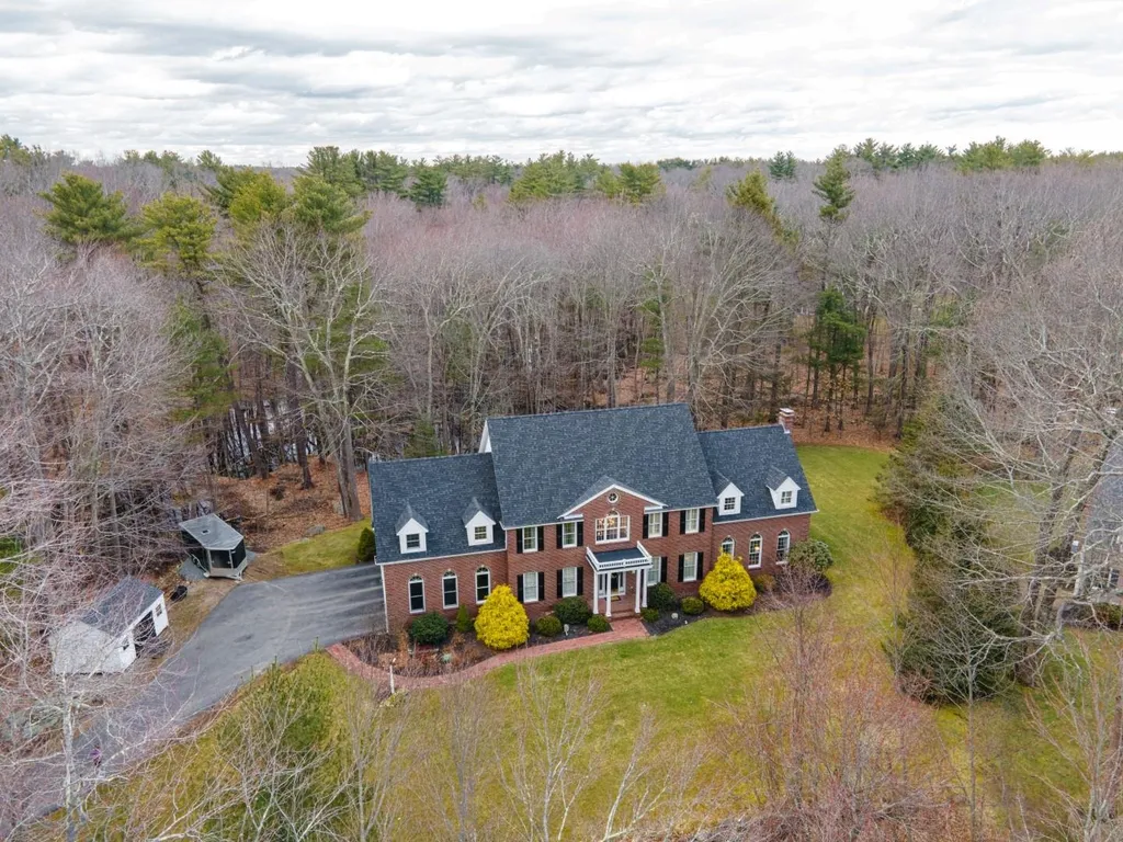 7 Hunter Drive Hampton NH 03842