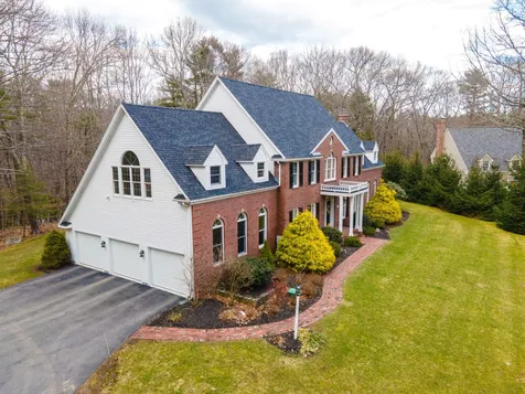 7 Hunter Drive Hampton NH 03842