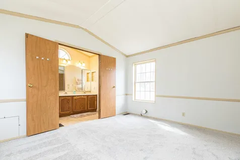 40 Gooseberry Circle Rochester NH 03867