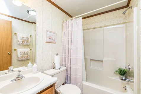 40 Gooseberry Circle Rochester NH 03867