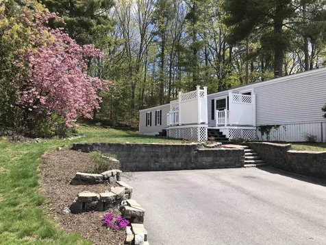 40 Gooseberry Circle Rochester NH 03867