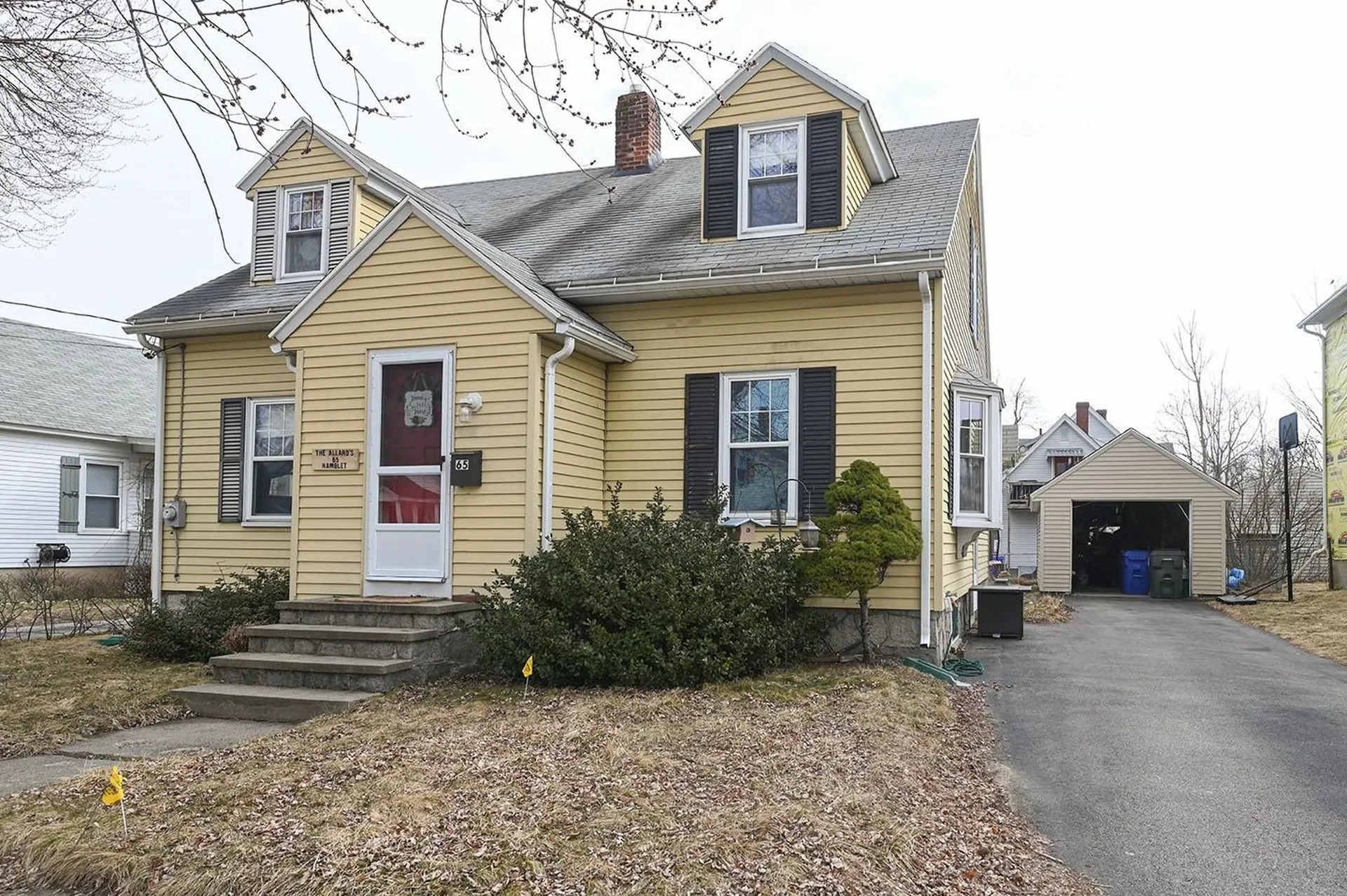 65 Hamblet Street Manchester NH 03103