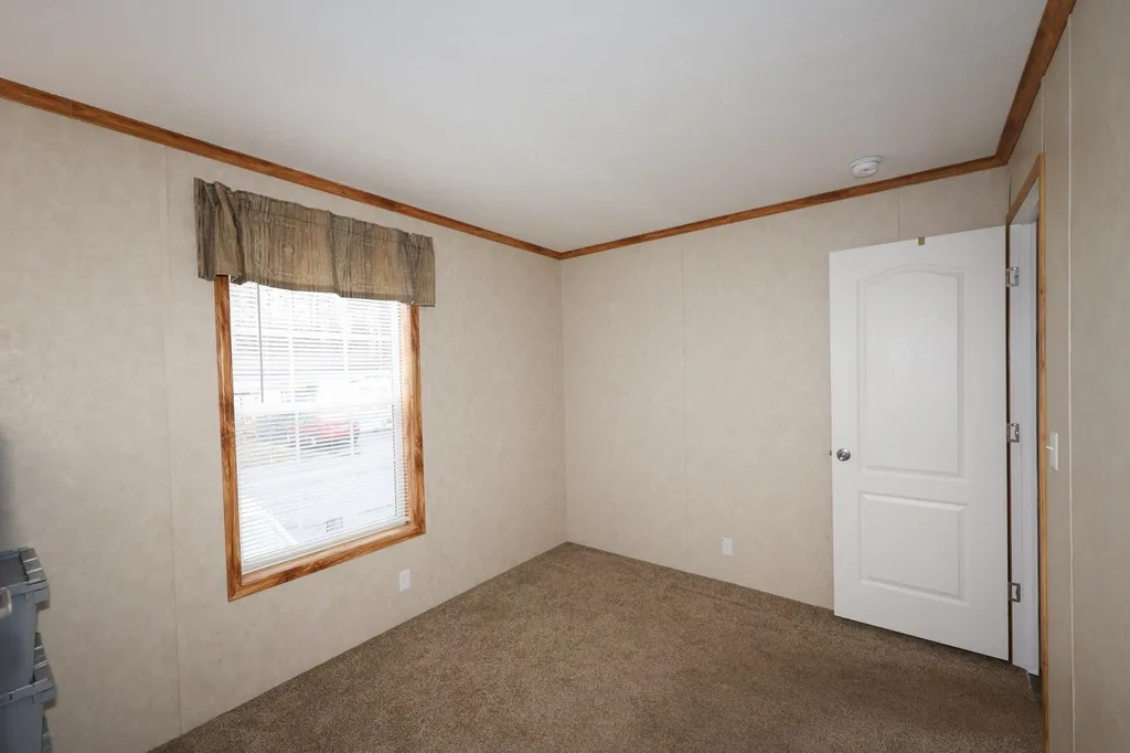9 Mark Drive Allenstown NH 03275