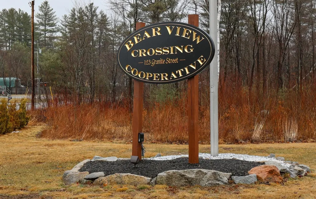 9 Mark Drive Allenstown NH 03275
