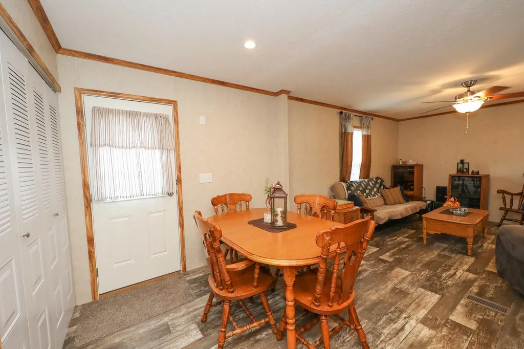 9 Mark Drive Allenstown NH 03275