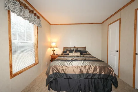 9 Mark Drive Allenstown NH 03275