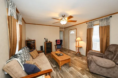 9 Mark Drive Allenstown NH 03275