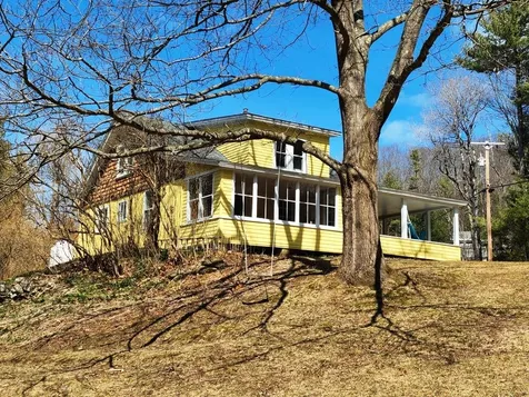 210 Gunn Road Keene NH 03431