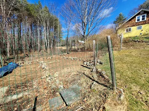 210 Gunn Road Keene NH 03431