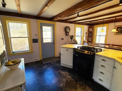 210 Gunn Road Keene NH 03431