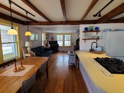 210 Gunn Road Keene NH 03431