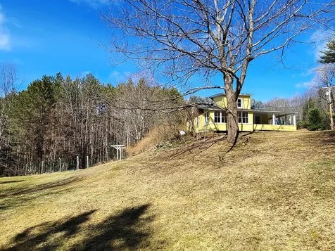 210 Gunn Road Keene NH 03431