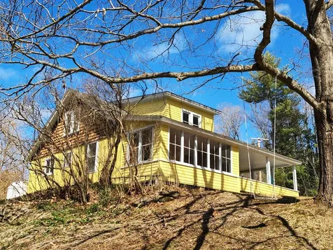 210 Gunn Road Keene NH 03431