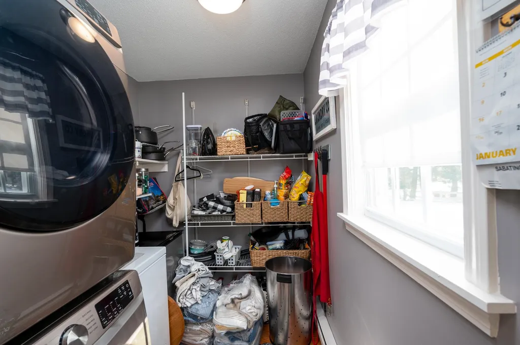 15 Williamsburg Circle Laconia NH 03246