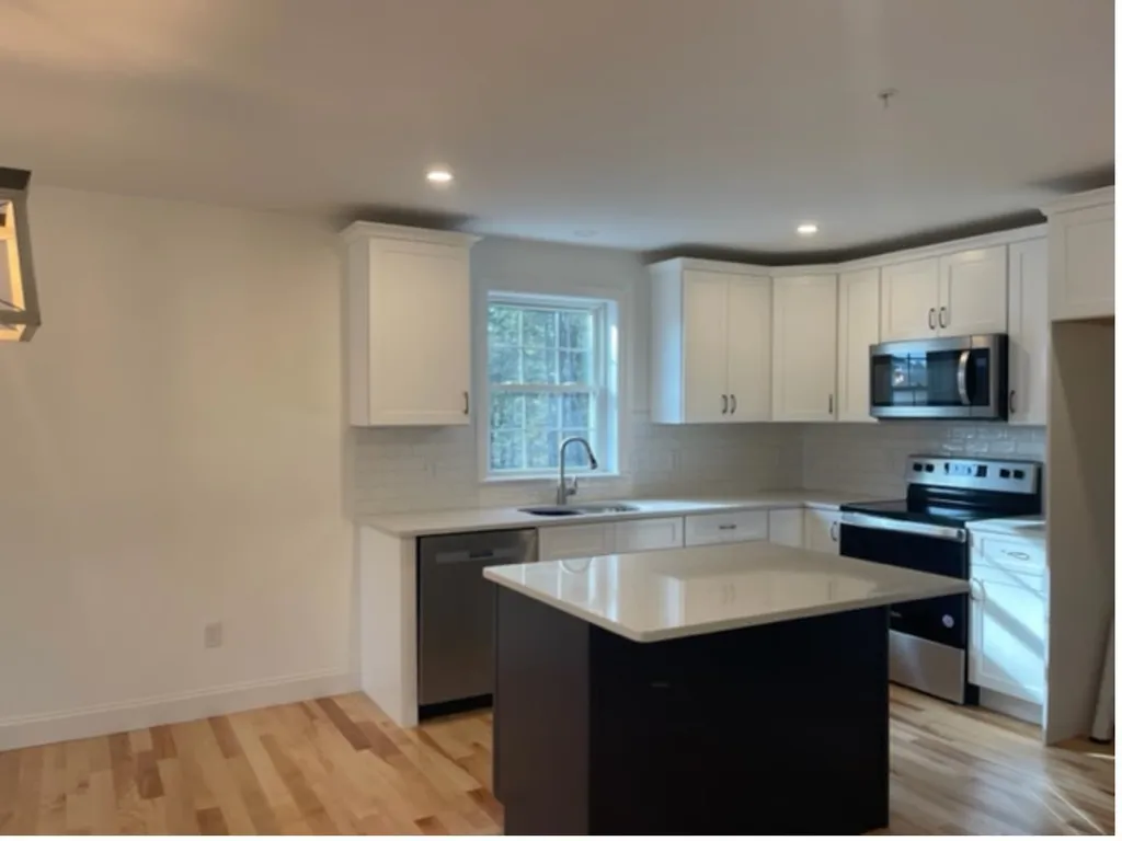 58 Three Ponds Drive Brentwood NH 03833