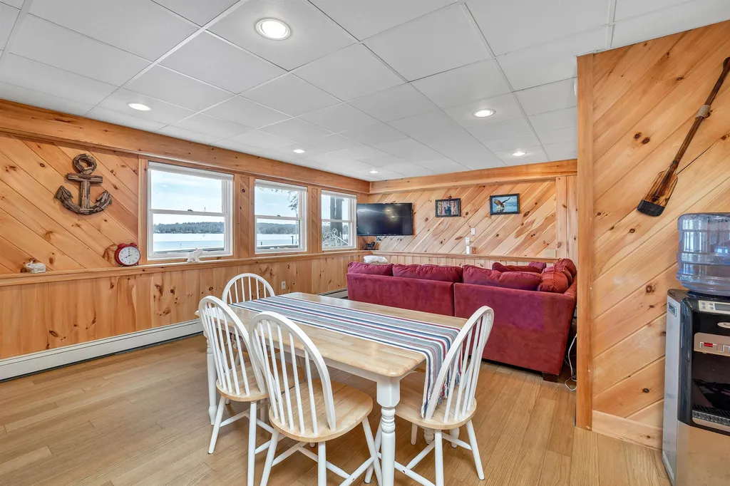 39-49 Methodist Circle Laconia NH 03246