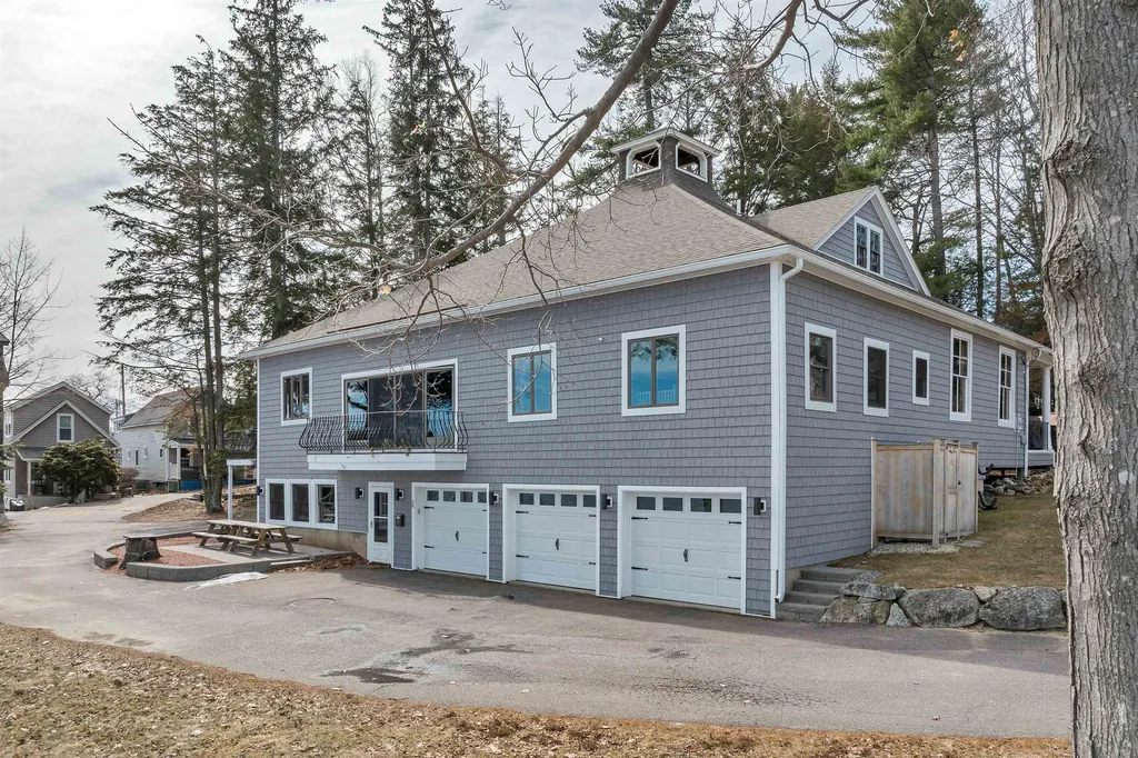 39-49 Methodist Circle Laconia NH 03246