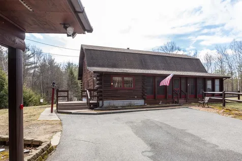 29 Fieldstone Circle Weare NH 03281
