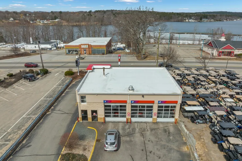 1145-1147 Union Avenue Laconia NH 03246
